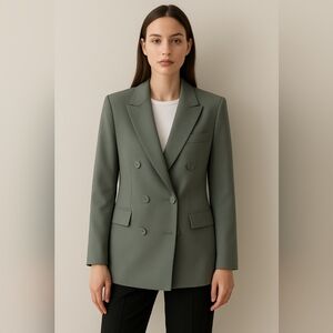 Blazer color green fit to small medium size never wear this!